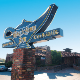 Magic Lamp Inn building and neon sign